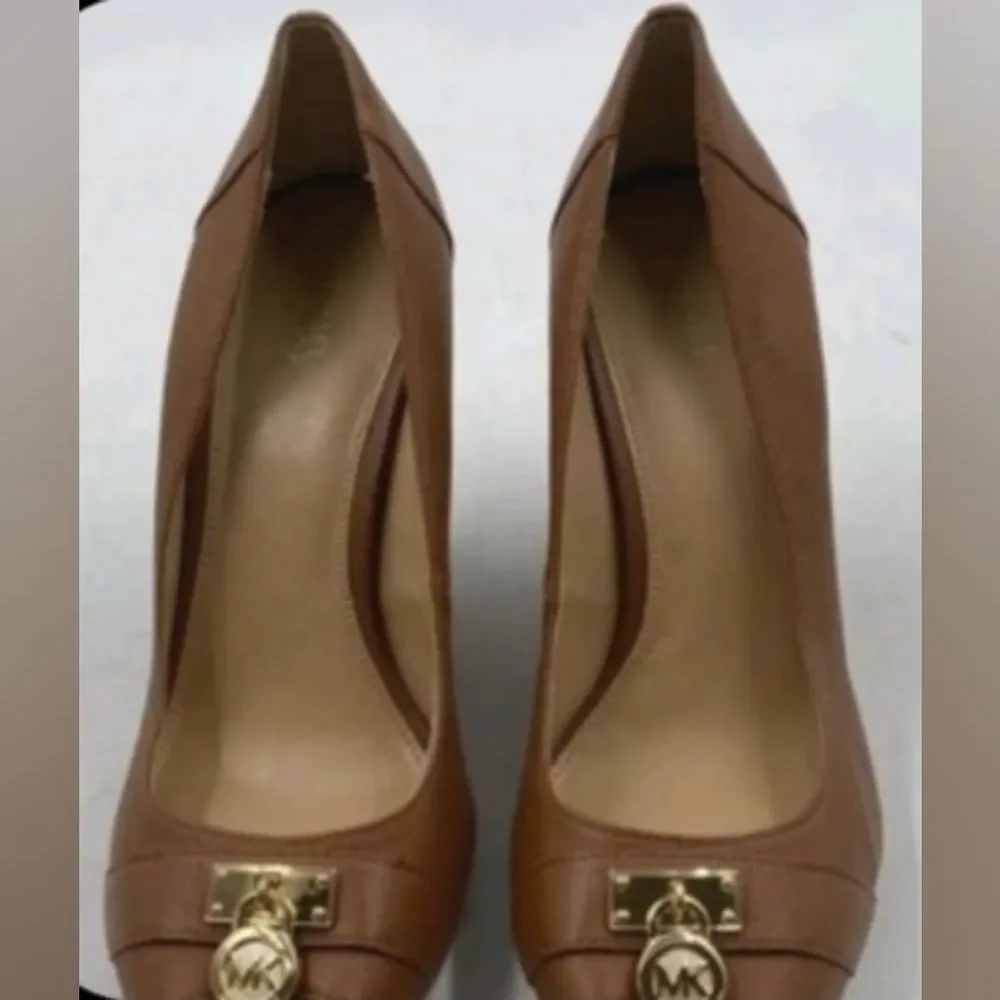NEW Michael Kors MK Hamilton Tan Light Brown Peep Open Toe Wedge Heels Pump 10